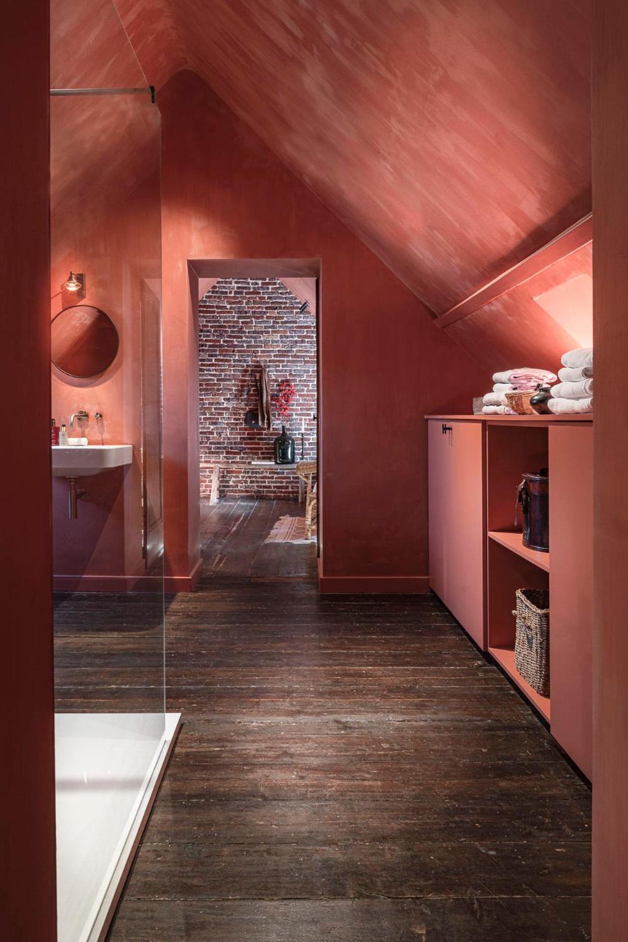 Splinternieuwe In Oud Bankgebouw Vakantiehuis