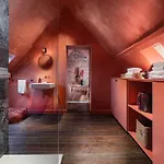 The Bank 1869 - Unique Guestrooms In The Historic Center Of Bruges